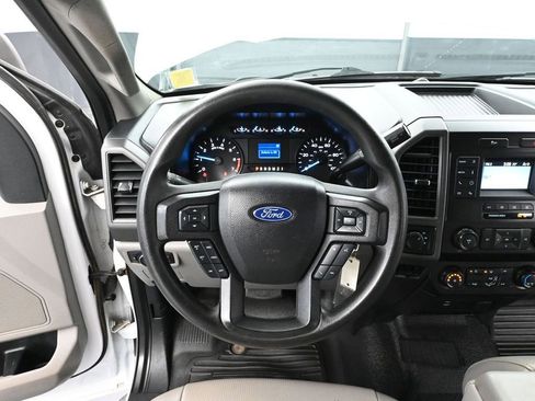 Used 2021 Ford F250 XL w/ Power Equipment Group image 27