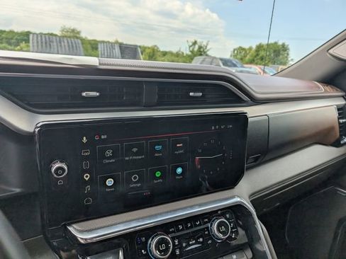 Used 2024 GMC Sierra 1500 Denali w/ Denali Reserve Package AWD/4WD image 22