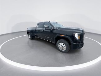 New 2026 GMC Sierra 3500 Denali Ultimate video 2