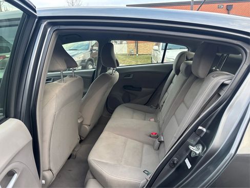 Used 2013 Honda Insight LX image 11