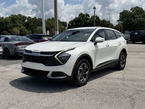 Certified 2023 Kia Sportage LX FWD image 9