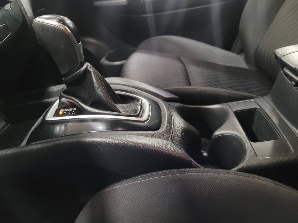 Used 2018 Nissan Rogue S AWD/4WD image 26