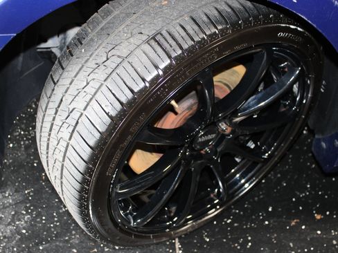 Used 2014 Ford Mustang GT RWD image 36