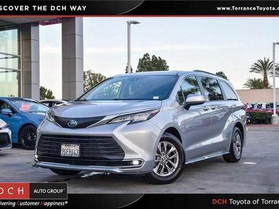 Used 2023 Toyota Sienna XLE