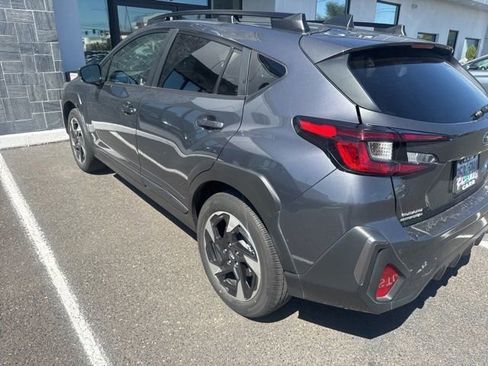 Used 2024 Subaru Crosstrek 2.5i Limited w/ Crosstrek Mirror Package AWD/4WD image 4