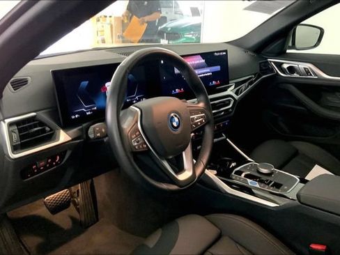 Used 2023 BMW i4 eDrive35 RWD image 7