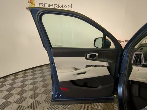 New 2026 Kia Sorento EX image 18