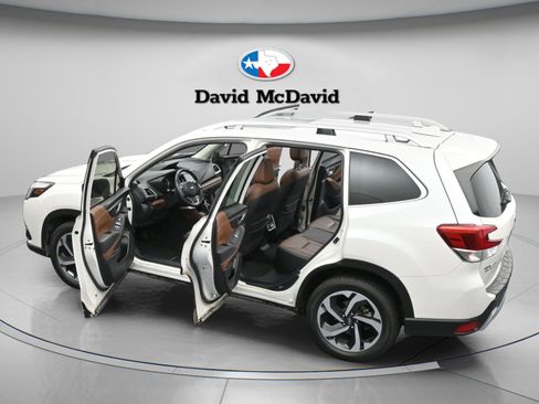 Used 2022 Subaru Forester Touring AWD/4WD image 50