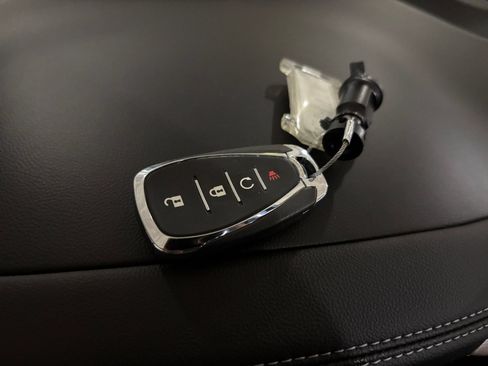 Used 2026 Chevrolet Blazer LT AWD/4WD image 24