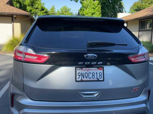 Used 2023 Ford Edge ST AWD/4WD image 10