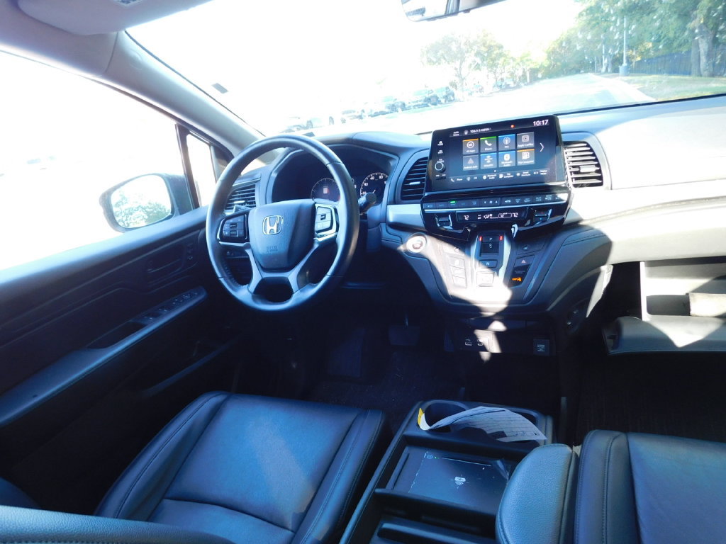 Certified 2025 Honda Odyssey EX-L image 2