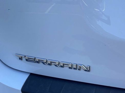 Used 2015 GMC Terrain Denali FWD image 9