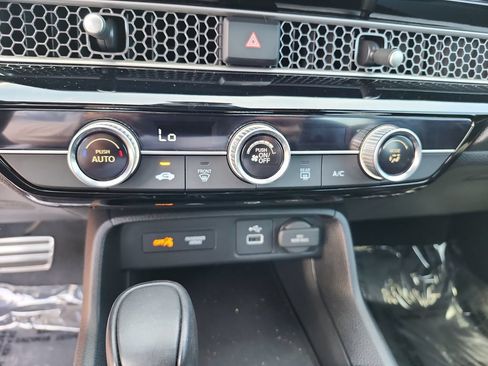 Certified 2023 Honda Civic Sport image 29