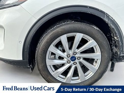 Used 2022 Ford Escape Titanium w/ Titanium Elite Package image 34