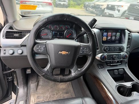 Used 2019 Chevrolet Tahoe LT w/ Z71 Midnight Edition AWD/4WD image 15