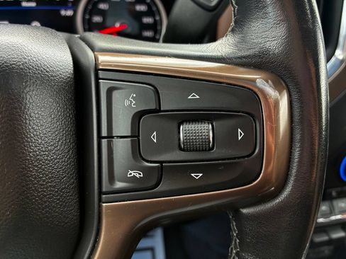 Used 2019 Chevrolet Silverado 1500 High Country w/ Safety Package II AWD/4WD image 15