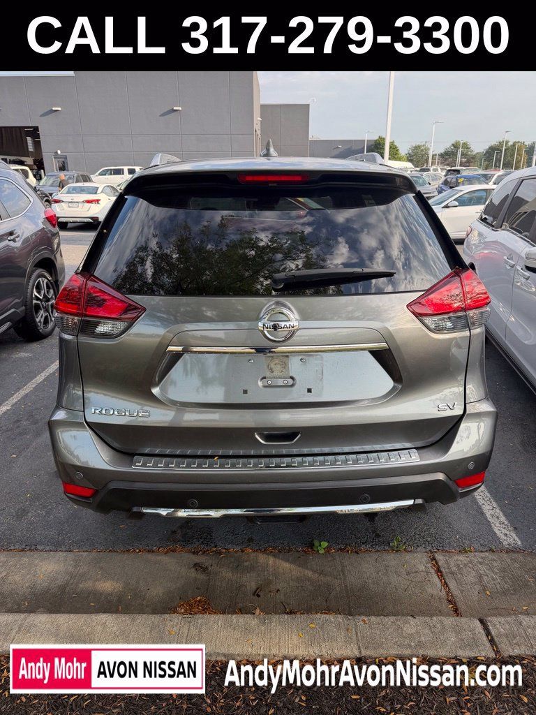 Used 2020 Nissan Rogue SV FWD image 5