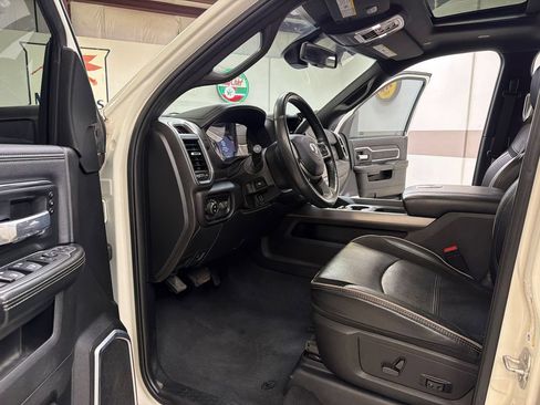 Used 2024 RAM 3500 Laramie w/ Night Edition AWD/4WD image 23