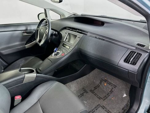 Used 2013 Toyota Prius Four image 35