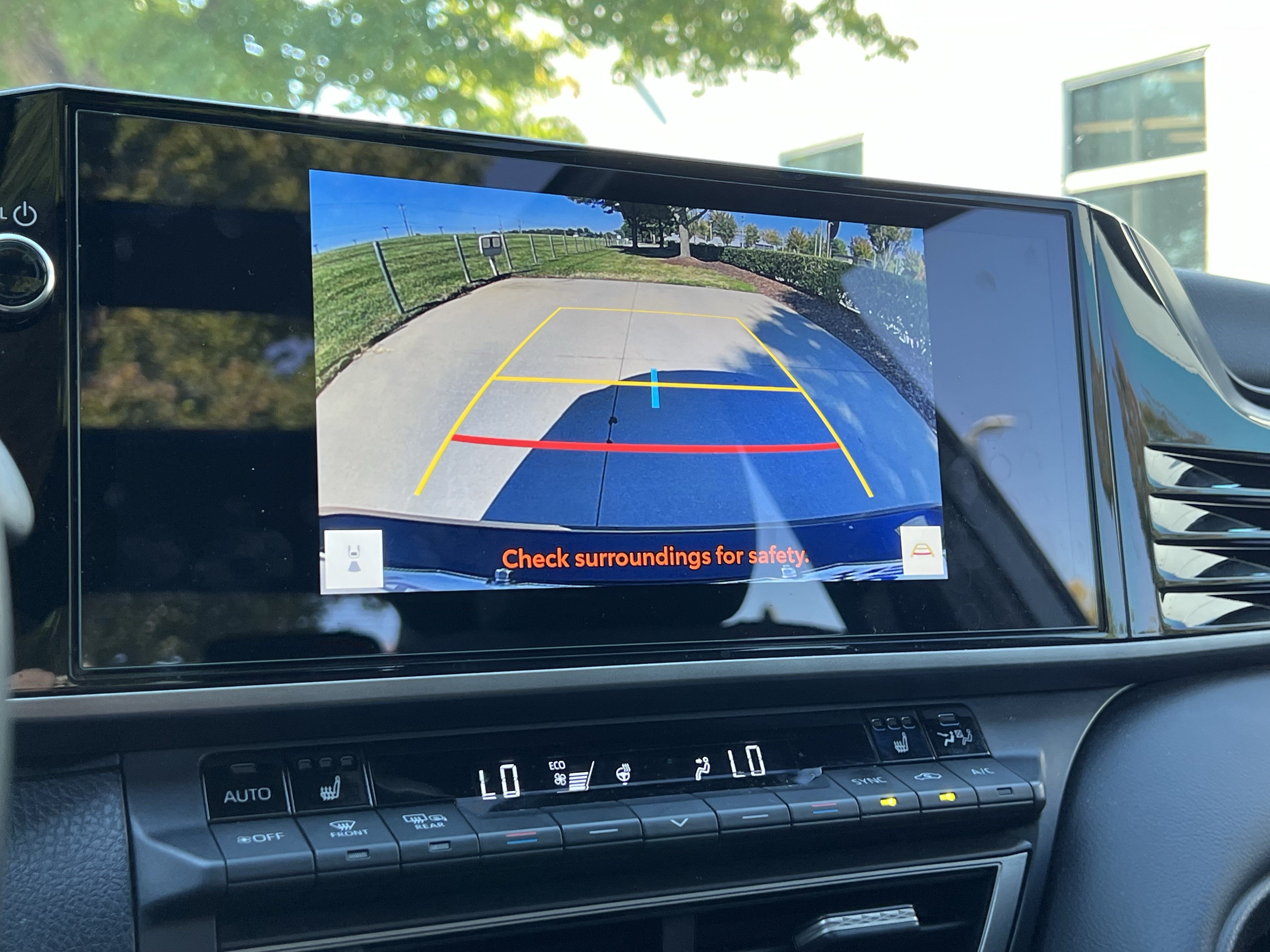 Used 2025 Toyota Camry XSE FWD image 25