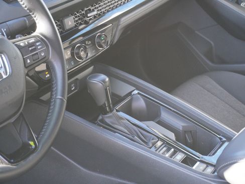 Used 2023 Honda Accord Sport image 20