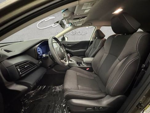 Used 2022 Subaru Outback Premium image 19