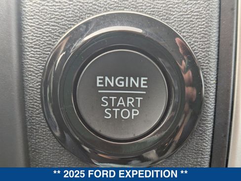 Certified 2025 Ford Expedition Active RWD image 38