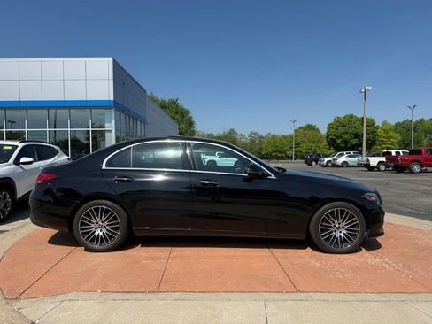 Used 2024 Mercedes-Benz C 300 Sedan image 7