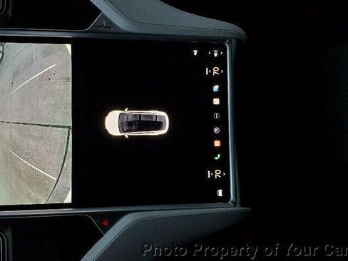 Used 2017 Tesla Model X image 29