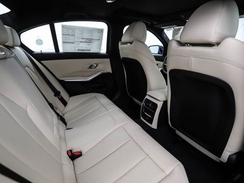 New 2026 BMW 330i xDrive Sedan w/ Premium Package AWD/4WD image 26