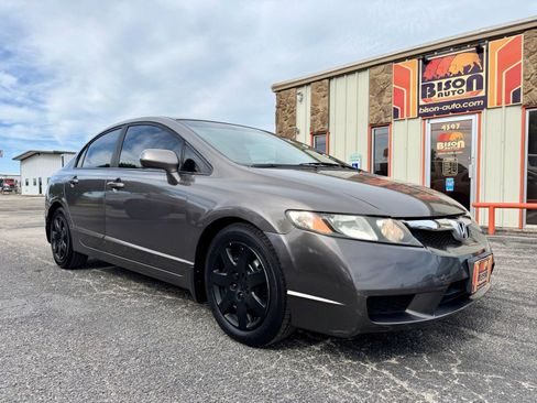 Used 2011 Honda Civic LX image 1