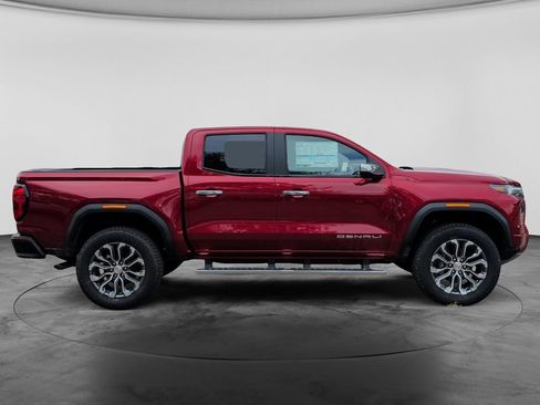 New 2026 GMC Canyon Denali AWD/4WD image 10