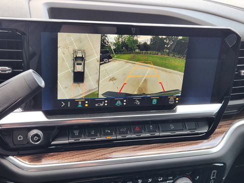 New 2026 Chevrolet Silverado 2500 LT w/ Trail Boss Package AWD/4WD image 17