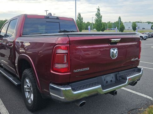 Used 2021 RAM 1500 Laramie w/ Advanced Safety Group AWD/4WD image 4
