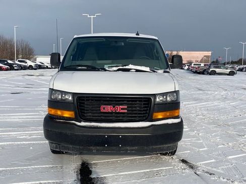 Used 2024 GMC Savana 2500 Work Van image 2