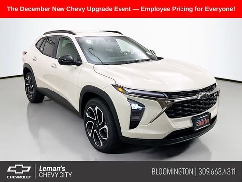 New 2026 Chevrolet Trax RS image 1