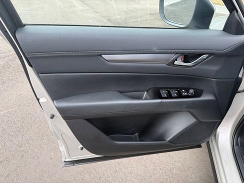 Used 2025 MAZDA CX-5 AWD 2.5 S w/ Preferred Package image 4