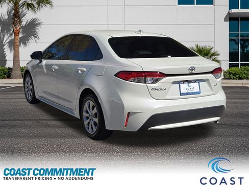 Used 2020 Toyota Corolla LE image 8