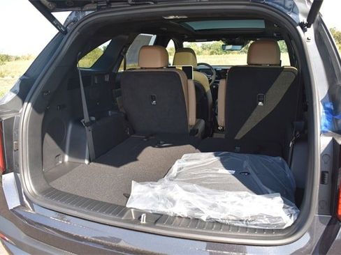 New 2025 Kia Sorento SX Prestige w/ Olive Brown Leather Package image 20