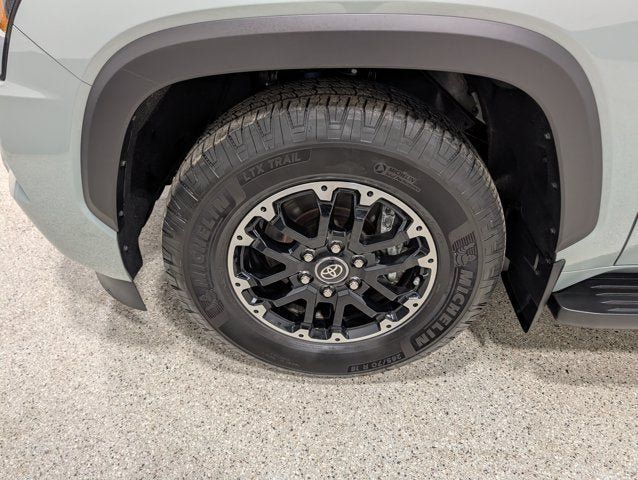 Used 2025 Toyota Sequoia 4WD image 11