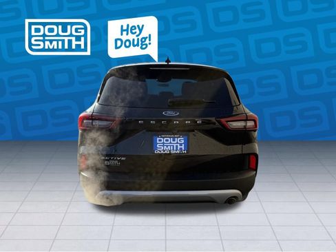 Used 2025 Ford Escape Active FWD image 3