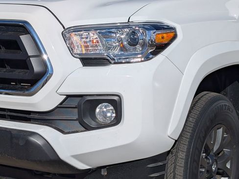 Used 2023 Toyota Tacoma SR5 image 10