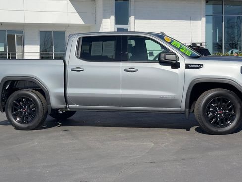Used 2026 GMC Sierra 1500 Elevation image 3