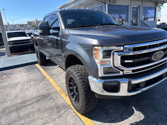 Used 2020 Ford F250 Lariat w/ Lariat Ultimate Package AWD/4WD image 3