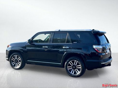 Certified 2018 Toyota 4Runner Limited AWD/4WD image 5