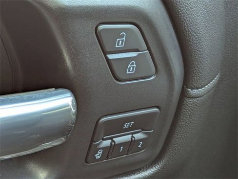 Used 2021 GMC Sierra 1500 SLT w/ SLT Premium Package image 24