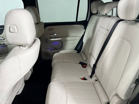 New 2025 Mercedes-Benz GLB 250 image 20