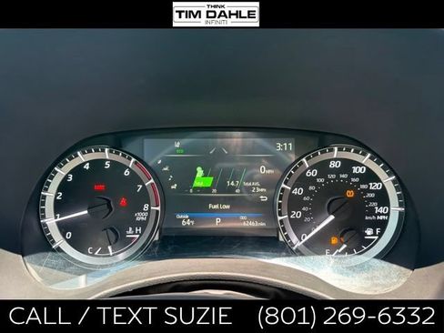 Used 2023 Toyota Highlander XLE AWD/4WD image 3