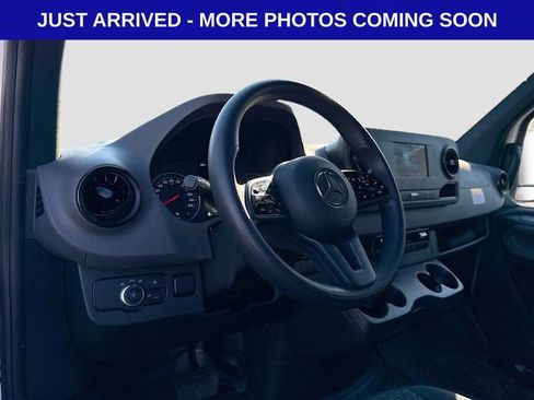 Used 2024 Mercedes-Benz Sprinter 3500 image 8