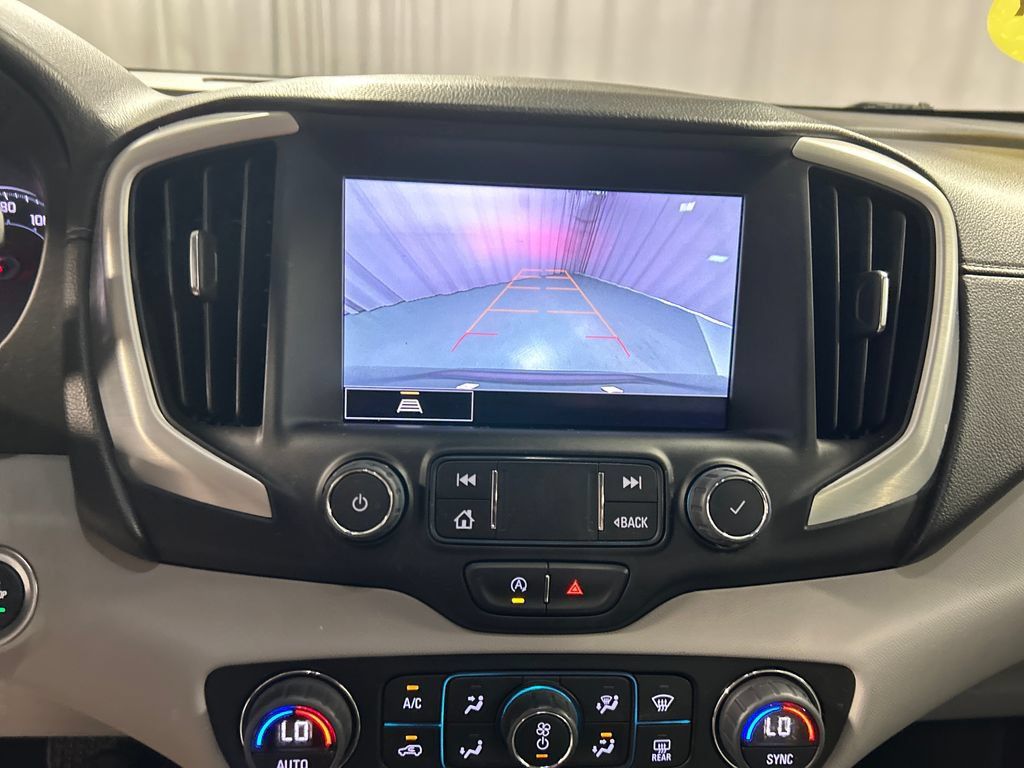 Used 2023 GMC Terrain SLT FWD image 18